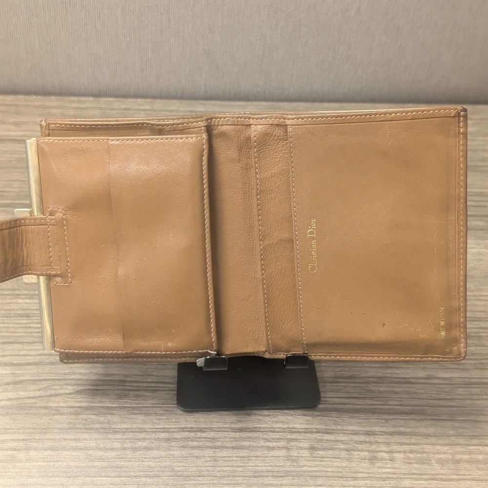 Christian Dior Honeycomb Brown / Tan Cream Kisslock Compact Wallet